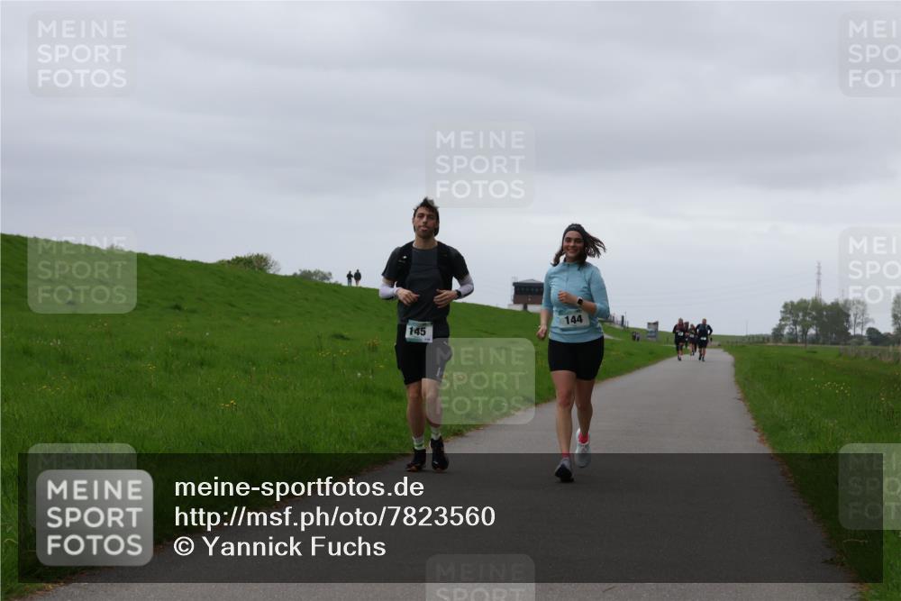 04.05.2025 - 8. Wedeler Halbmarathon Yannick Fuchs http://msf.ph/oto/7823560 04.05.2025 12:18:54 Laufen 145, 144 meine-sportfotos.de