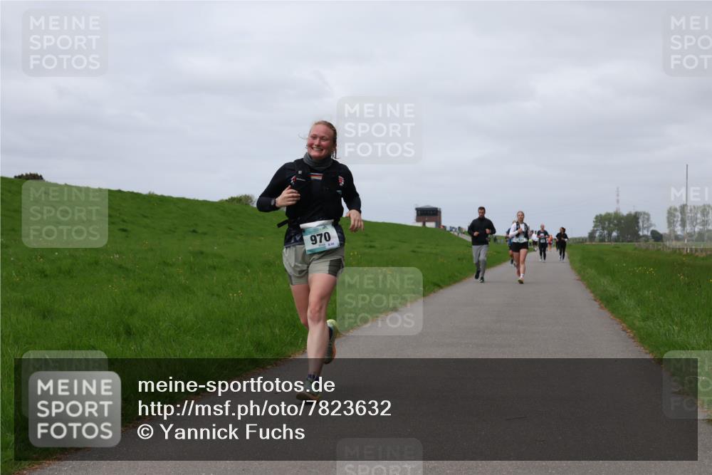 04.05.2025 - 8. Wedeler Halbmarathon Yannick Fuchs http://msf.ph/oto/7823632 04.05.2025 11:52:48 Laufen 970, 868 meine-sportfotos.de