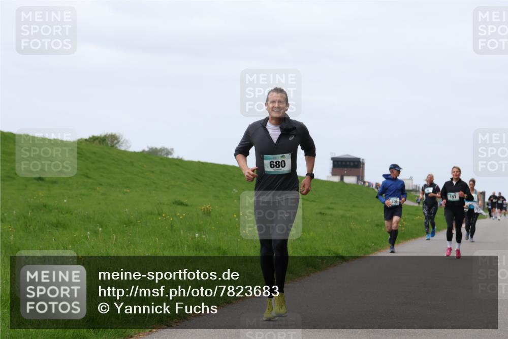 04.05.2025 - 8. Wedeler Halbmarathon Yannick Fuchs http://msf.ph/oto/7823683 04.05.2025 11:30:45 Laufen 680, 209, 157 meine-sportfotos.de