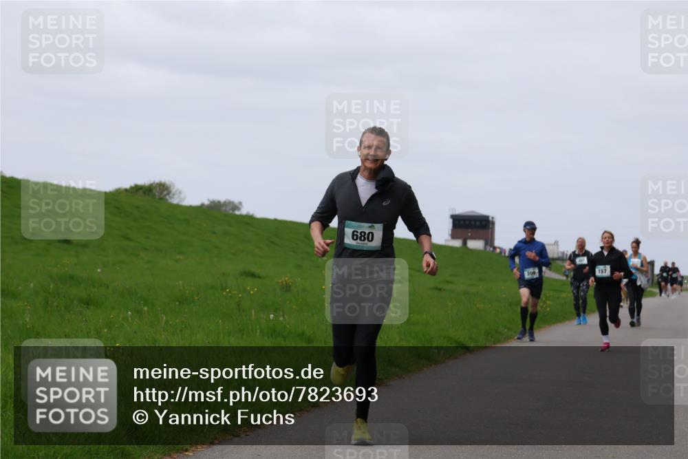 04.05.2025 - 8. Wedeler Halbmarathon Yannick Fuchs http://msf.ph/oto/7823693 04.05.2025 11:30:45 Laufen 680, 209, 157 meine-sportfotos.de