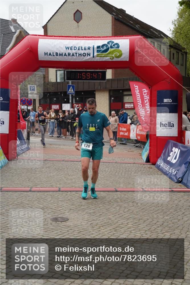 04.05.2025 - 8. Wedeler Halbmarathon Felixshl http://msf.ph/oto/7823695 04.05.2025 11:59:45 Ziel 126, 536 meine-sportfotos.de
