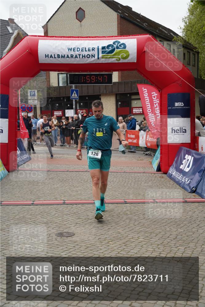 04.05.2025 - 8. Wedeler Halbmarathon Felixshl http://msf.ph/oto/7823711 04.05.2025 11:59:45 Ziel 126, 536 meine-sportfotos.de