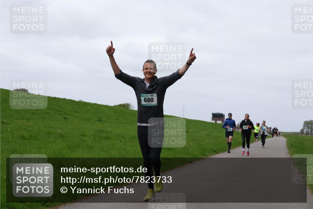 04.05.2025 - 8. Wedeler Halbmarathon Yannick Fuchs http://msf.ph/oto/7823733 04.05.2025 11:30:46 Laufen 680, 157 meine-sportfotos.de