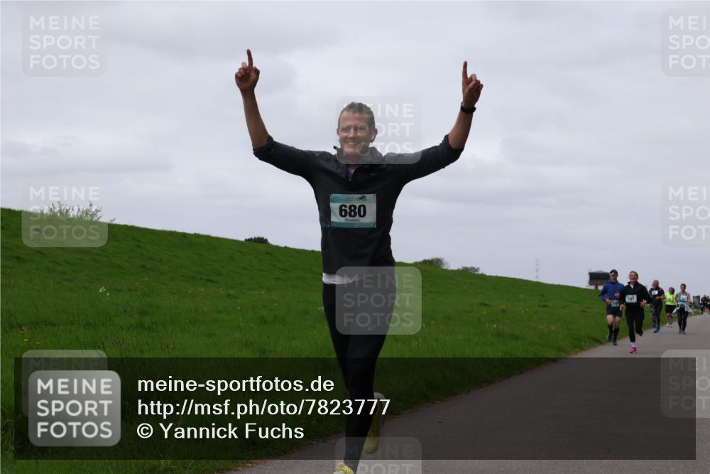 04.05.2025 - 8. Wedeler Halbmarathon Yannick Fuchs http://msf.ph/oto/7823777 04.05.2025 11:30:47 Laufen 680, 157 meine-sportfotos.de