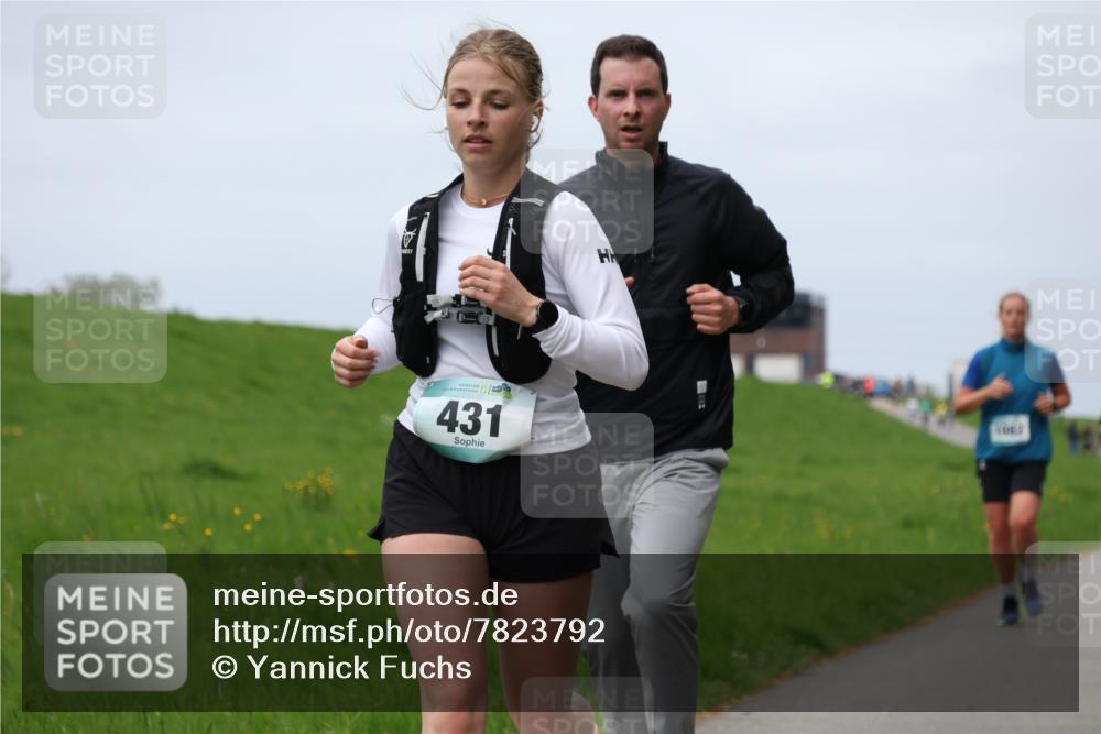 04.05.2025 - 8. Wedeler Halbmarathon Yannick Fuchs http://msf.ph/oto/7823792 04.05.2025 11:52:55 Laufen 431 meine-sportfotos.de