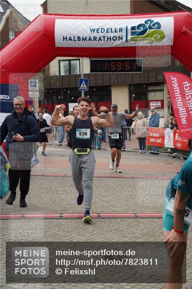 04.05.2025 - 8. Wedeler Halbmarathon Felixshl http://msf.ph/oto/7823811 04.05.2025 11:59:49 Ziel 90, 126, 536, 566, 572, 573 meine-sportfotos.de
