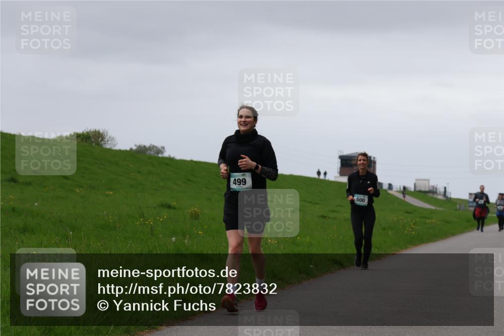 04.05.2025 - 8. Wedeler Halbmarathon Yannick Fuchs http://msf.ph/oto/7823832 04.05.2025 12:20:29 Laufen 499, 500 meine-sportfotos.de