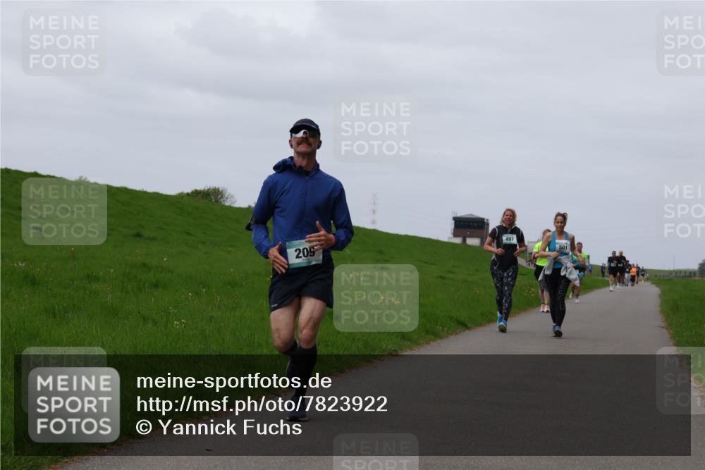 04.05.2025 - 8. Wedeler Halbmarathon Yannick Fuchs http://msf.ph/oto/7823922 04.05.2025 11:30:53 Laufen 209, 497, 501 meine-sportfotos.de