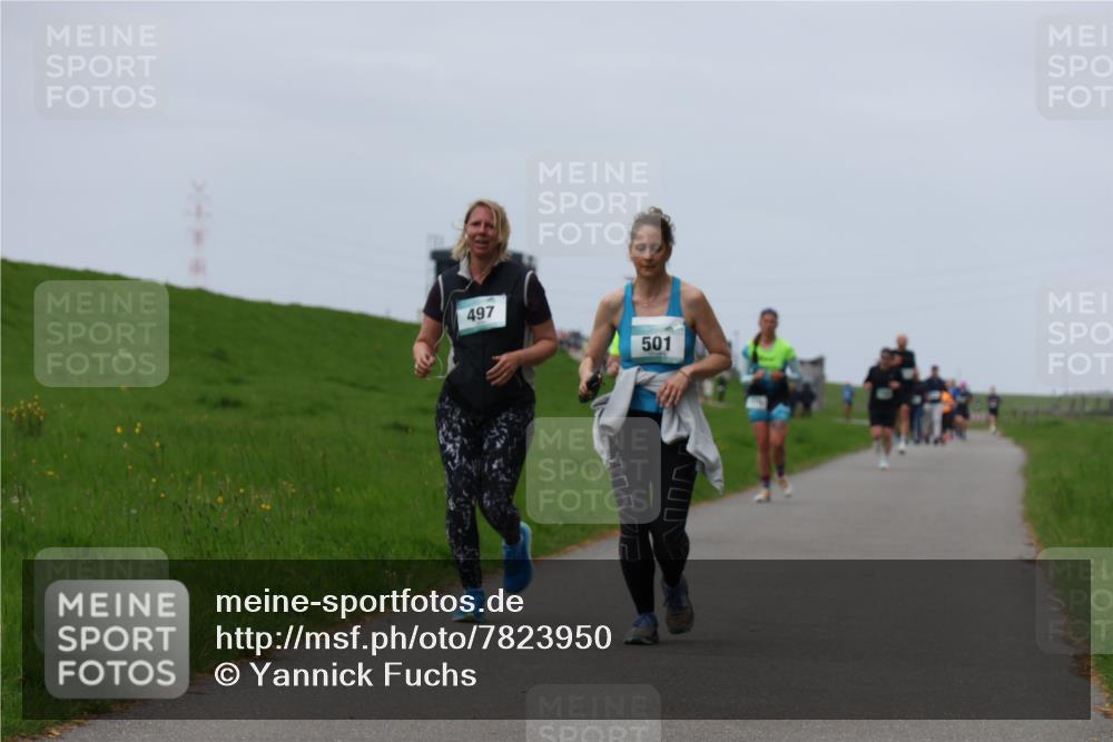 04.05.2025 - 8. Wedeler Halbmarathon Yannick Fuchs http://msf.ph/oto/7823950 04.05.2025 11:30:55 Laufen 497, 501 meine-sportfotos.de
