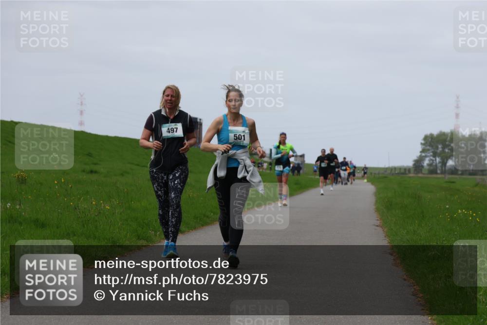 04.05.2025 - 8. Wedeler Halbmarathon Yannick Fuchs http://msf.ph/oto/7823975 04.05.2025 11:30:56 Laufen 497, 501 meine-sportfotos.de
