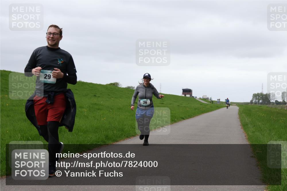 04.05.2025 - 8. Wedeler Halbmarathon Yannick Fuchs http://msf.ph/oto/7824000 04.05.2025 12:21:00 Laufen 29, 26 meine-sportfotos.de
