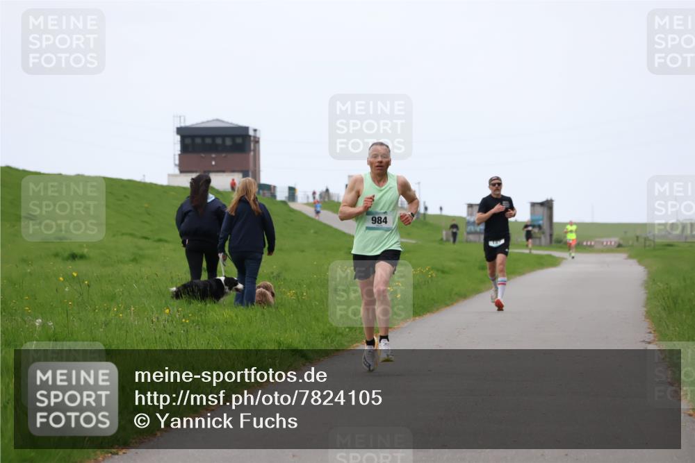 04.05.2025 - 8. Wedeler Halbmarathon Yannick Fuchs http://msf.ph/oto/7824105 04.05.2025 11:11:37 Laufen 984, 187 meine-sportfotos.de