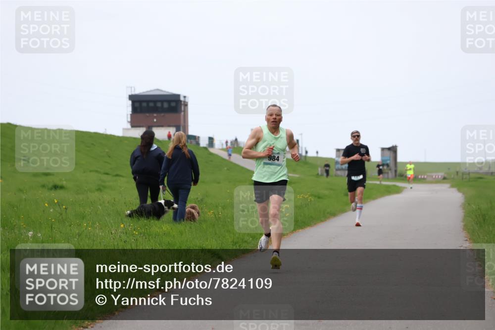 04.05.2025 - 8. Wedeler Halbmarathon Yannick Fuchs http://msf.ph/oto/7824109 04.05.2025 11:11:37 Laufen 984, 1874 meine-sportfotos.de