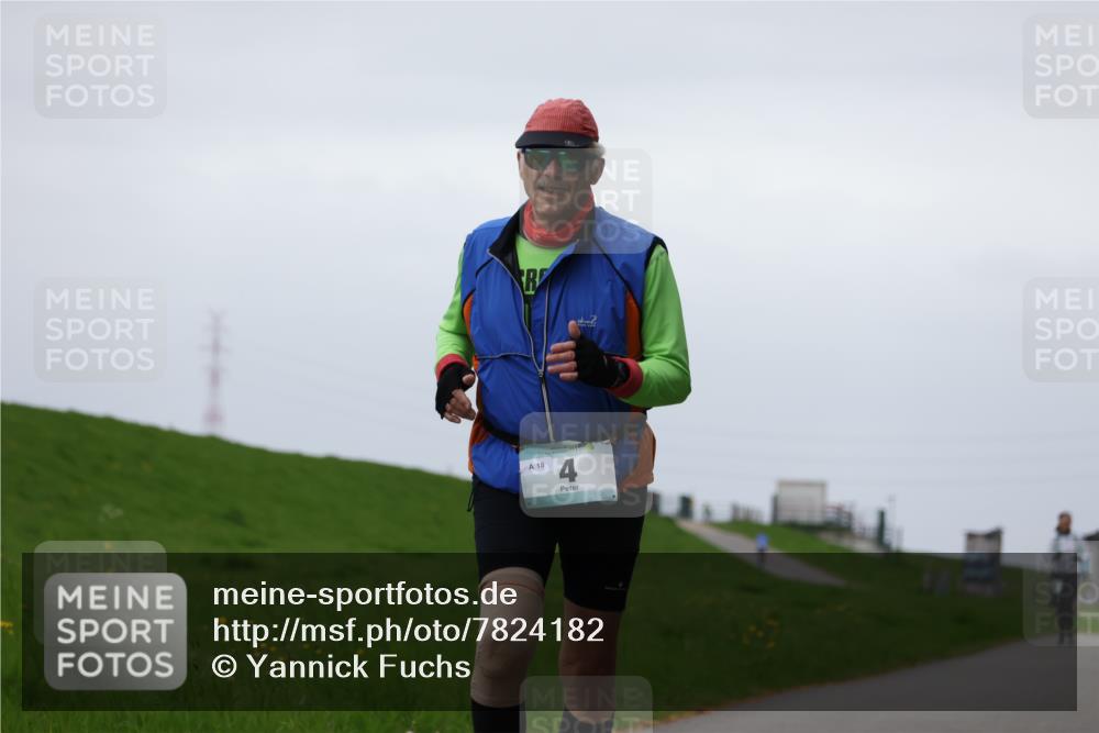 04.05.2025 - 8. Wedeler Halbmarathon Yannick Fuchs http://msf.ph/oto/7824182 04.05.2025 12:21:29 Laufen 18, 4 meine-sportfotos.de