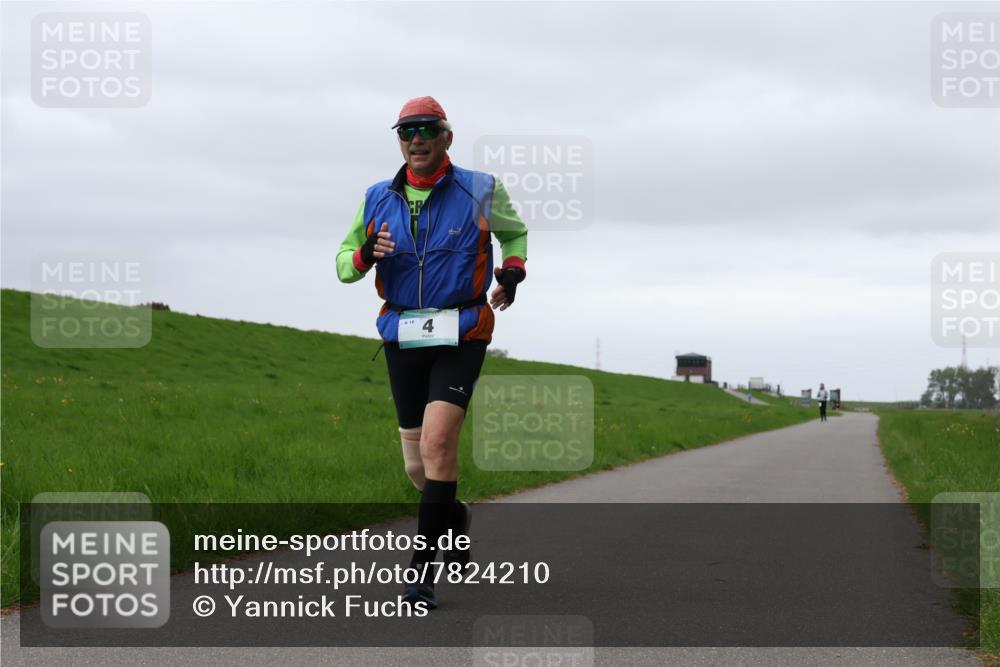 04.05.2025 - 8. Wedeler Halbmarathon Yannick Fuchs http://msf.ph/oto/7824210 04.05.2025 12:21:33 Laufen  meine-sportfotos.de