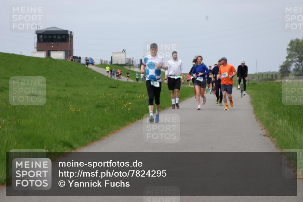 04.05.2025 - 8. Wedeler Halbmarathon Yannick Fuchs http://msf.ph/oto/7824295 04.05.2025 11:53:18 Laufen 329, 169 meine-sportfotos.de