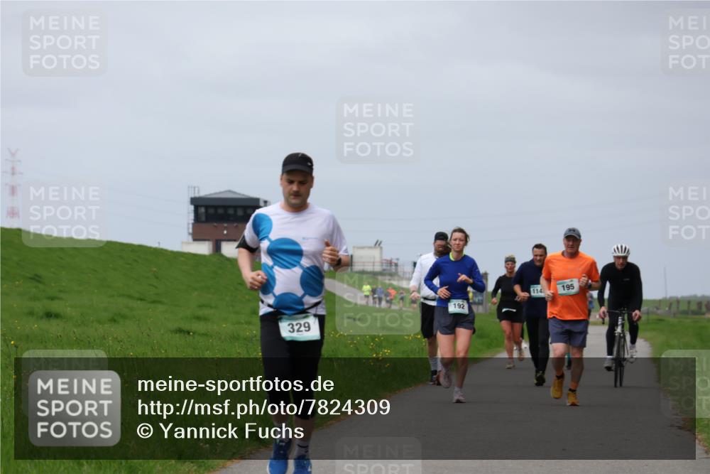 04.05.2025 - 8. Wedeler Halbmarathon Yannick Fuchs http://msf.ph/oto/7824309 04.05.2025 11:53:26 Laufen 114, 195, 192, 329 meine-sportfotos.de