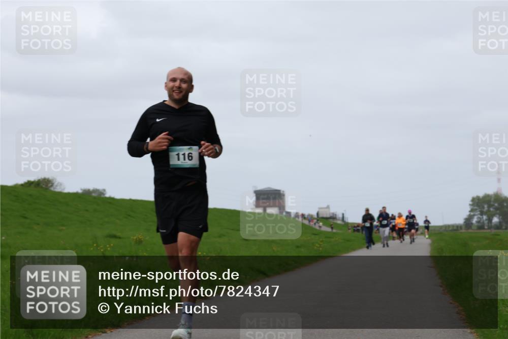 04.05.2025 - 8. Wedeler Halbmarathon Yannick Fuchs http://msf.ph/oto/7824347 04.05.2025 11:31:17 Laufen 116 meine-sportfotos.de