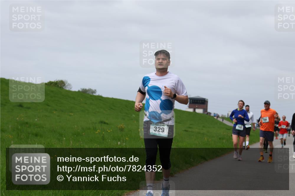 04.05.2025 - 8. Wedeler Halbmarathon Yannick Fuchs http://msf.ph/oto/7824352 04.05.2025 11:53:30 Laufen 329, 192, 195 meine-sportfotos.de