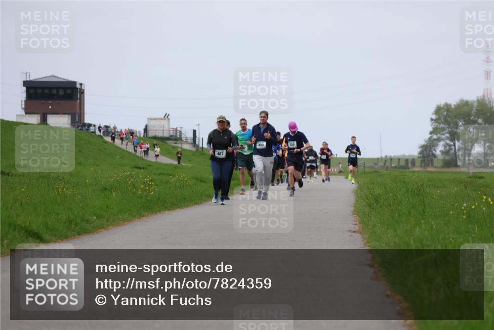 04.05.2025 - 8. Wedeler Halbmarathon Yannick Fuchs http://msf.ph/oto/7824359 04.05.2025 11:31:21 Laufen  meine-sportfotos.de