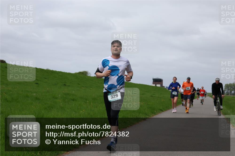 04.05.2025 - 8. Wedeler Halbmarathon Yannick Fuchs http://msf.ph/oto/7824382 04.05.2025 11:53:31 Laufen 329, 192, 195 meine-sportfotos.de