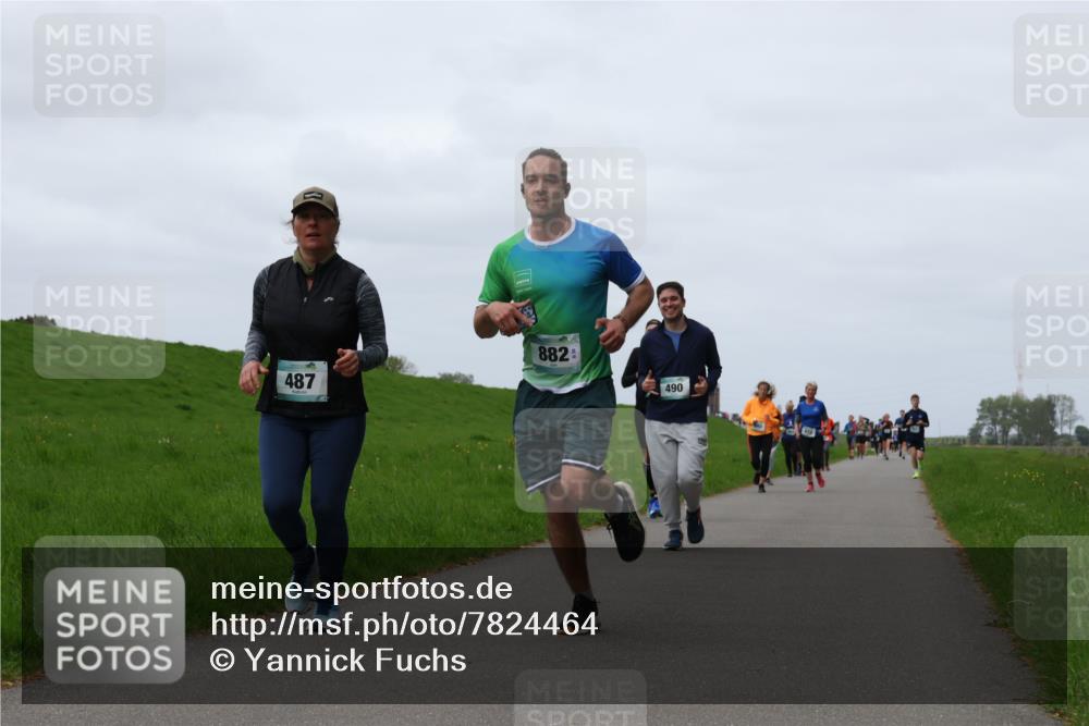 04.05.2025 - 8. Wedeler Halbmarathon Yannick Fuchs http://msf.ph/oto/7824464 04.05.2025 11:31:40 Laufen 487, 882, 490 meine-sportfotos.de