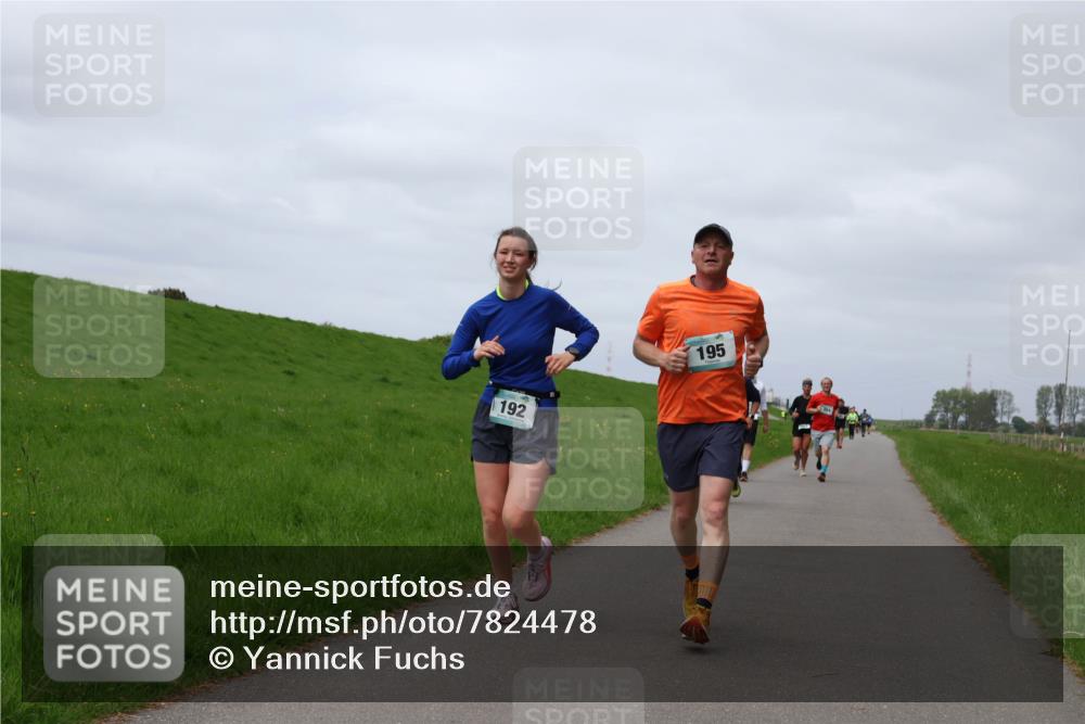 04.05.2025 - 8. Wedeler Halbmarathon Yannick Fuchs http://msf.ph/oto/7824478 04.05.2025 11:53:37 Laufen 192, 195 meine-sportfotos.de