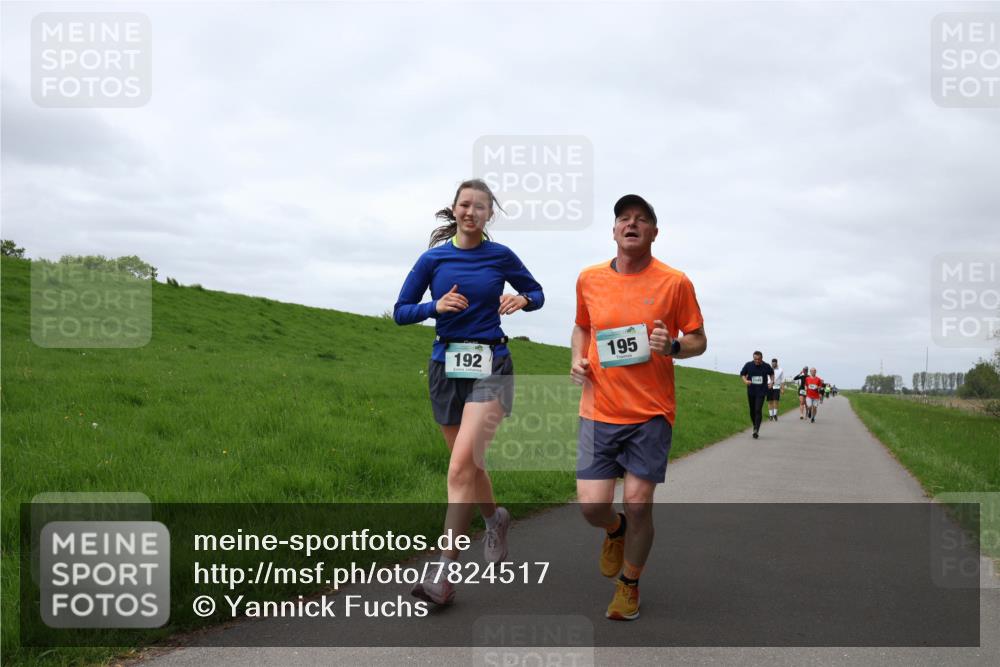 04.05.2025 - 8. Wedeler Halbmarathon Yannick Fuchs http://msf.ph/oto/7824517 04.05.2025 11:53:39 Laufen 192, 195 meine-sportfotos.de
