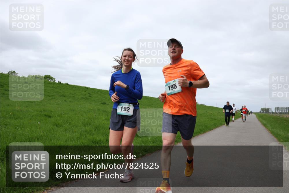 04.05.2025 - 8. Wedeler Halbmarathon Yannick Fuchs http://msf.ph/oto/7824525 04.05.2025 11:53:39 Laufen 192, 195 meine-sportfotos.de