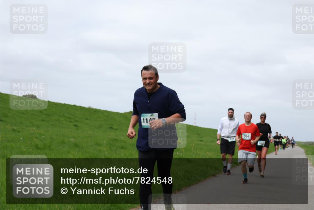 04.05.2025 - 8. Wedeler Halbmarathon Yannick Fuchs http://msf.ph/oto/7824548 04.05.2025 11:53:42 Laufen 114, 238, 304, 682 meine-sportfotos.de