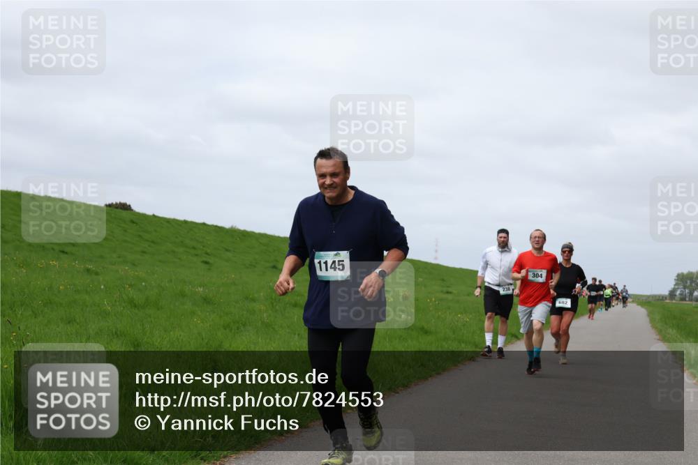 04.05.2025 - 8. Wedeler Halbmarathon Yannick Fuchs http://msf.ph/oto/7824553 04.05.2025 11:53:42 Laufen 1145, 238, 304, 682 meine-sportfotos.de