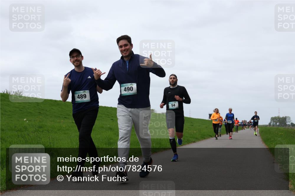 04.05.2025 - 8. Wedeler Halbmarathon Yannick Fuchs http://msf.ph/oto/7824576 04.05.2025 11:31:43 Laufen 489, 490, 54 meine-sportfotos.de
