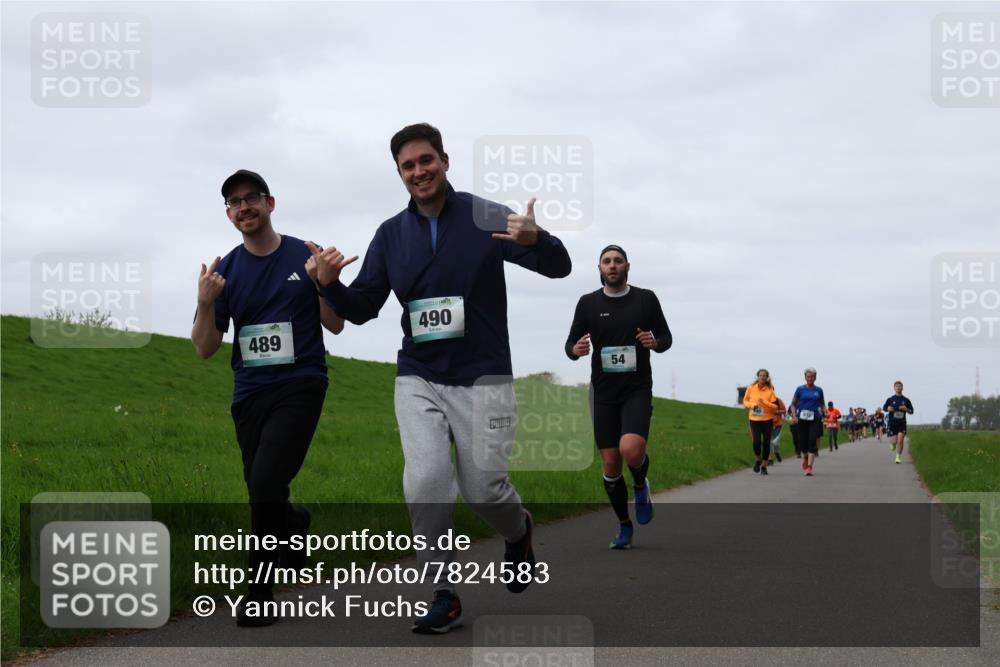 04.05.2025 - 8. Wedeler Halbmarathon Yannick Fuchs http://msf.ph/oto/7824583 04.05.2025 11:31:44 Laufen 489, 490, 54 meine-sportfotos.de