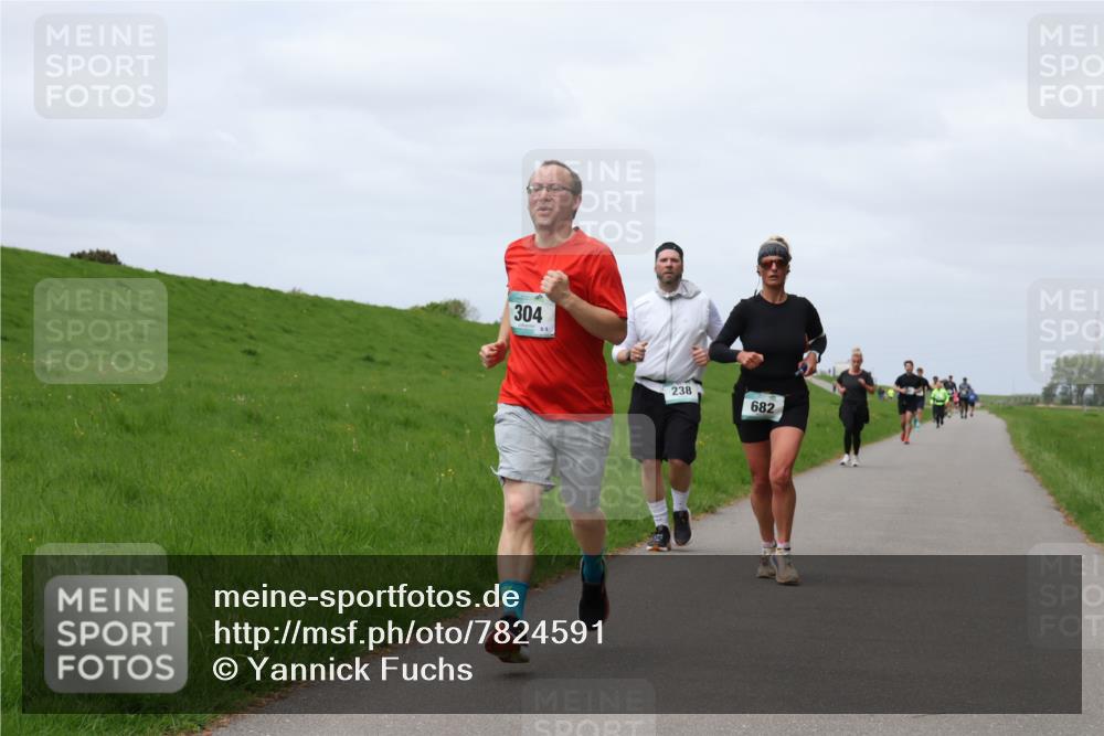 04.05.2025 - 8. Wedeler Halbmarathon Yannick Fuchs http://msf.ph/oto/7824591 04.05.2025 11:53:45 Laufen 304, 238, 682 meine-sportfotos.de