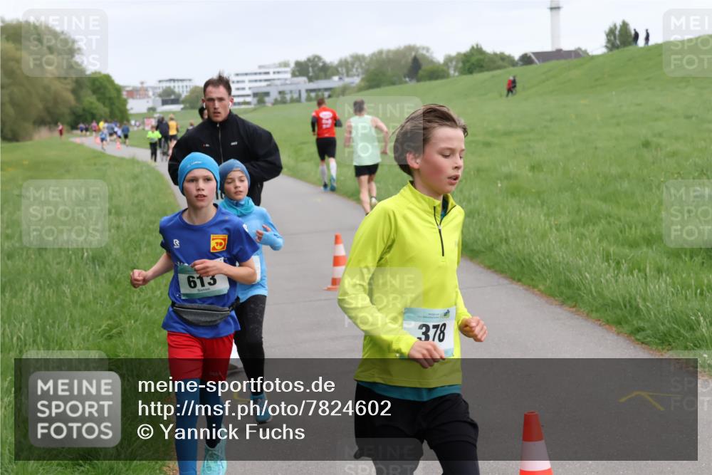 04.05.2025 - 8. Wedeler Halbmarathon Yannick Fuchs http://msf.ph/oto/7824602 04.05.2025 11:11:50 Laufen 613, 70, 378 meine-sportfotos.de