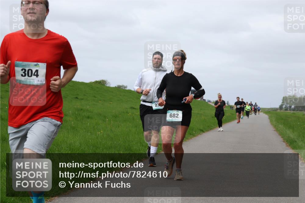 04.05.2025 - 8. Wedeler Halbmarathon Yannick Fuchs http://msf.ph/oto/7824610 04.05.2025 11:53:46 Laufen 304, 8, 23, 682 meine-sportfotos.de