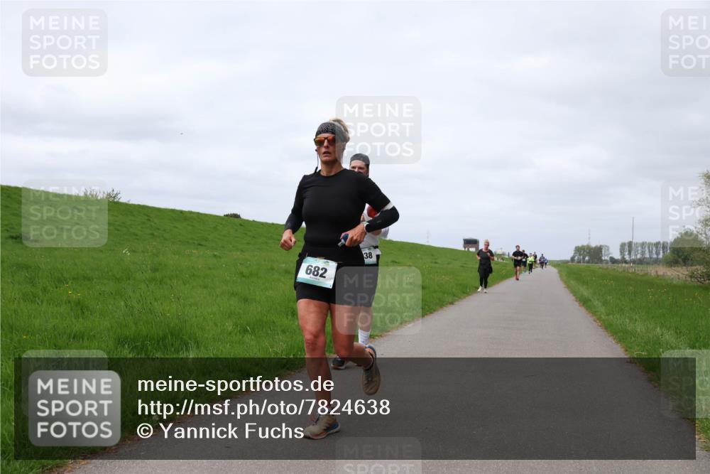 04.05.2025 - 8. Wedeler Halbmarathon Yannick Fuchs http://msf.ph/oto/7824638 04.05.2025 11:53:48 Laufen 682, 38 meine-sportfotos.de