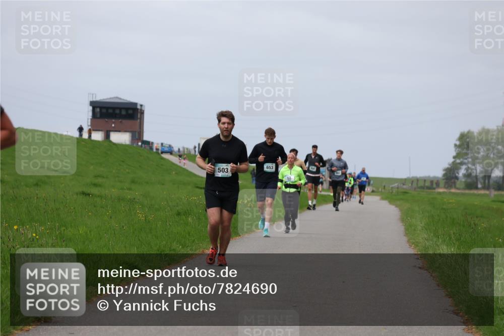 04.05.2025 - 8. Wedeler Halbmarathon Yannick Fuchs http://msf.ph/oto/7824690 04.05.2025 11:53:53 Laufen 503, 653, 17 meine-sportfotos.de