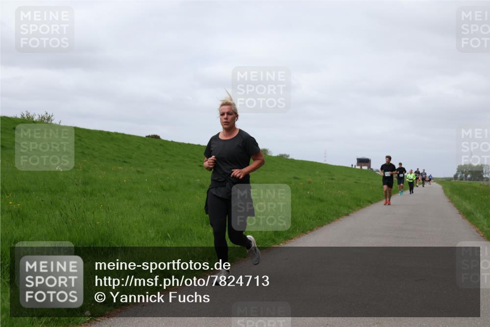 04.05.2025 - 8. Wedeler Halbmarathon Yannick Fuchs http://msf.ph/oto/7824713 04.05.2025 11:53:55 Laufen  meine-sportfotos.de