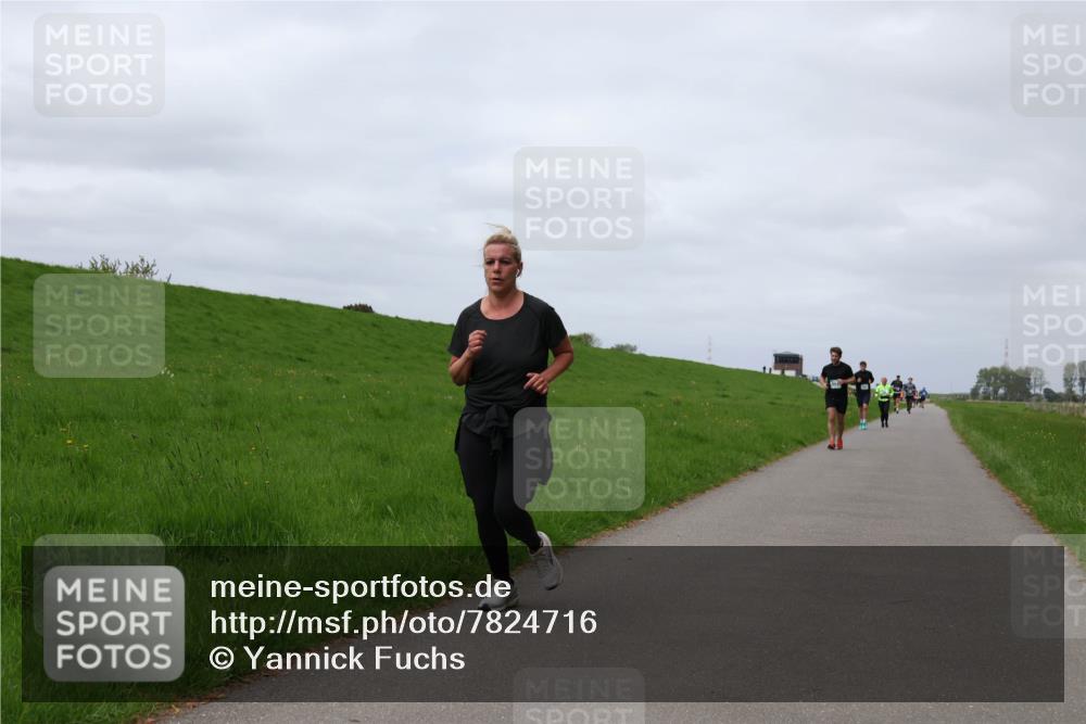 04.05.2025 - 8. Wedeler Halbmarathon Yannick Fuchs http://msf.ph/oto/7824716 04.05.2025 11:53:55 Laufen  meine-sportfotos.de