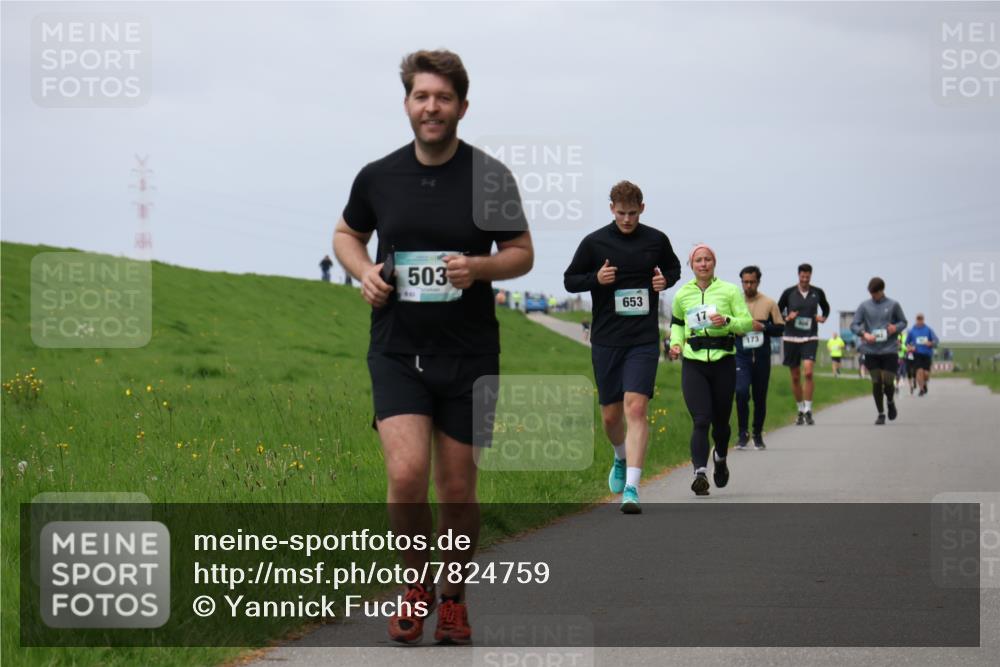 04.05.2025 - 8. Wedeler Halbmarathon Yannick Fuchs http://msf.ph/oto/7824759 04.05.2025 11:53:59 Laufen 503, 863, 653, 173 meine-sportfotos.de