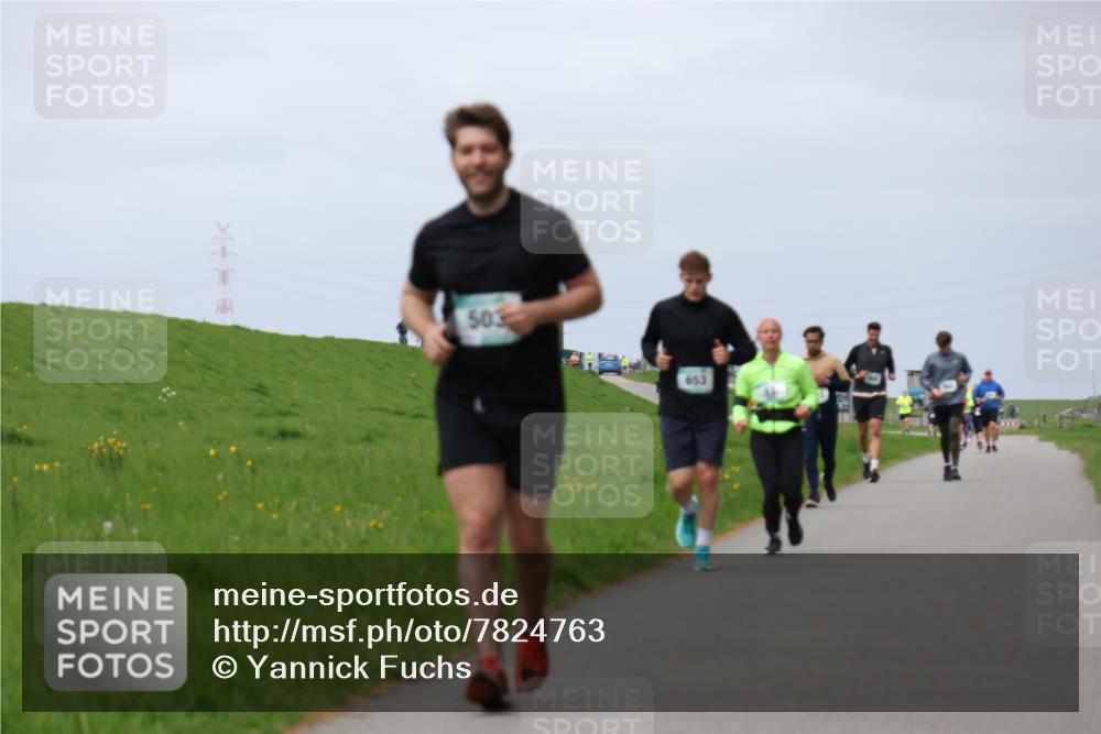 04.05.2025 - 8. Wedeler Halbmarathon Yannick Fuchs http://msf.ph/oto/7824763 04.05.2025 11:53:59 Laufen 503, 653 meine-sportfotos.de