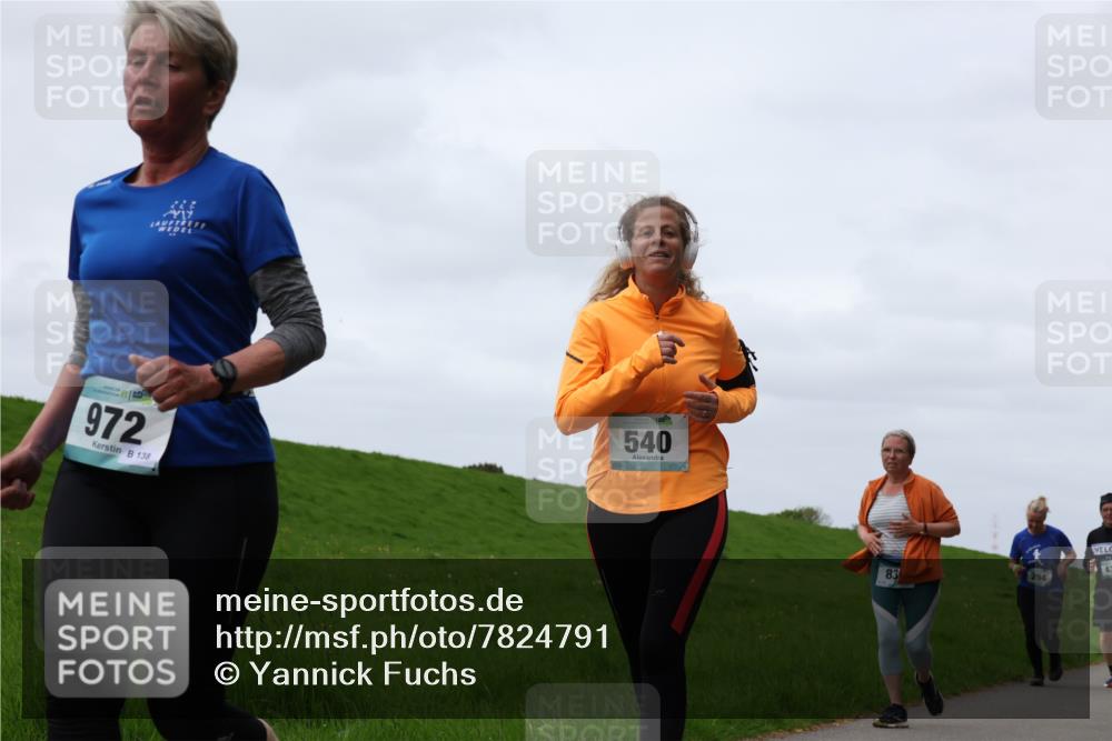 04.05.2025 - 8. Wedeler Halbmarathon Yannick Fuchs http://msf.ph/oto/7824791 04.05.2025 11:31:52 Laufen 972, 138, 540, 83, 294 meine-sportfotos.de