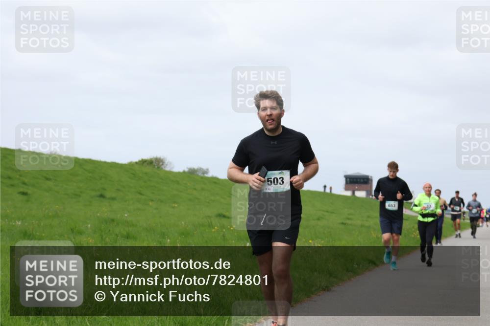 04.05.2025 - 8. Wedeler Halbmarathon Yannick Fuchs http://msf.ph/oto/7824801 04.05.2025 11:54:02 Laufen 503, 653 meine-sportfotos.de