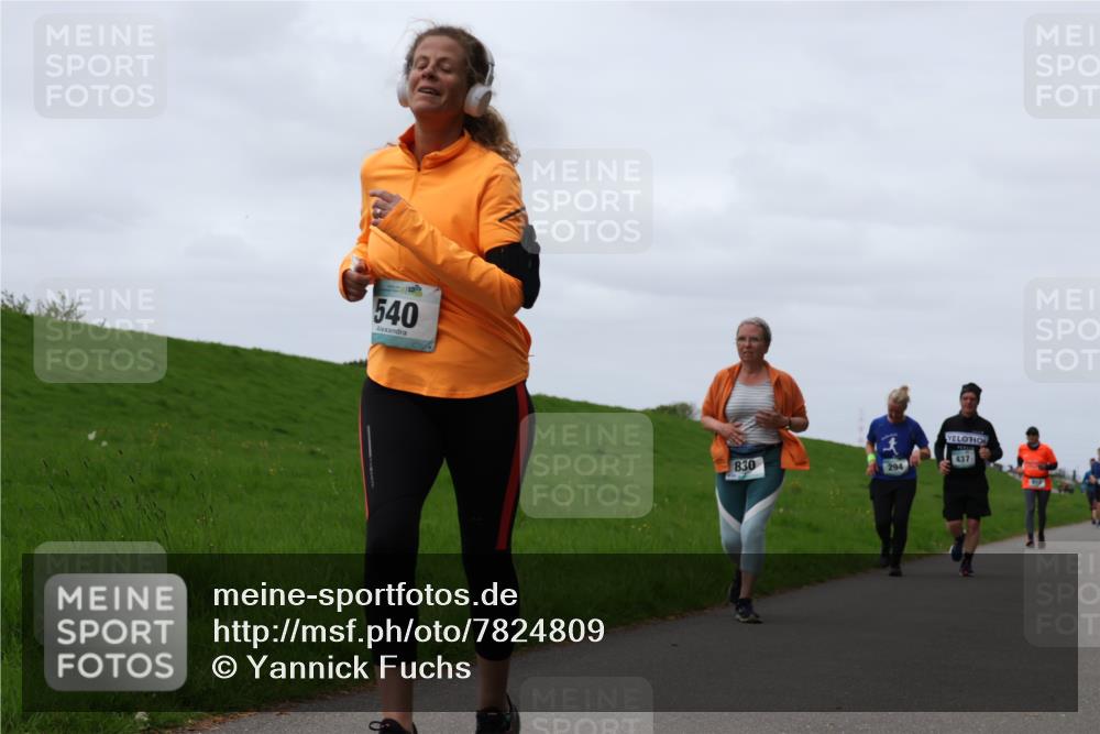 04.05.2025 - 8. Wedeler Halbmarathon Yannick Fuchs http://msf.ph/oto/7824809 04.05.2025 11:31:52 Laufen 540, 830, 437, 294 meine-sportfotos.de