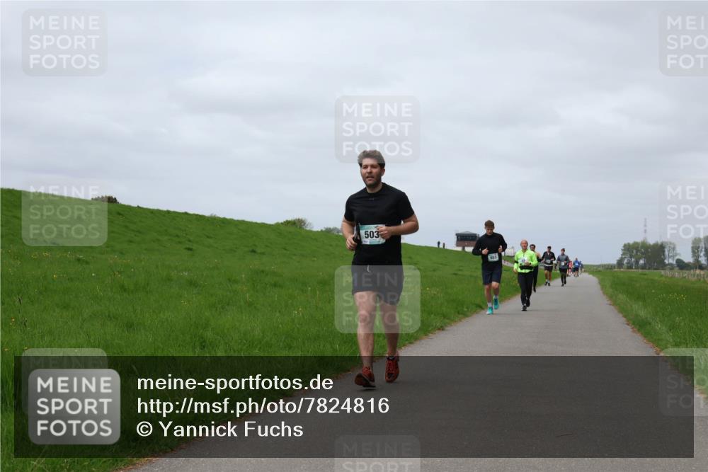 04.05.2025 - 8. Wedeler Halbmarathon Yannick Fuchs http://msf.ph/oto/7824816 04.05.2025 11:54:02 Laufen 503 meine-sportfotos.de