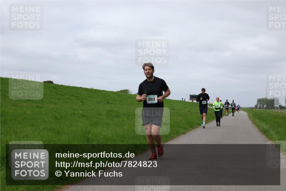 04.05.2025 - 8. Wedeler Halbmarathon Yannick Fuchs http://msf.ph/oto/7824823 04.05.2025 11:54:02 Laufen 503 meine-sportfotos.de