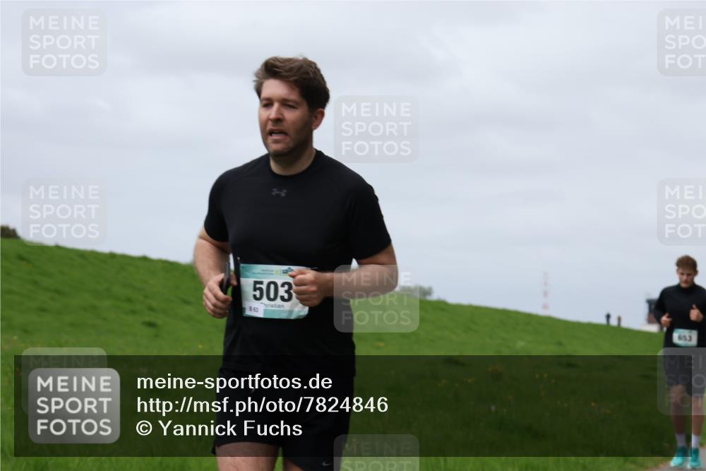 04.05.2025 - 8. Wedeler Halbmarathon Yannick Fuchs http://msf.ph/oto/7824846 04.05.2025 11:54:03 Laufen 503, 63, 653 meine-sportfotos.de