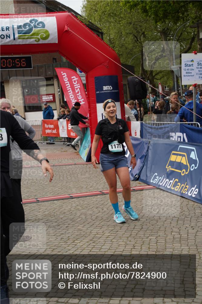 04.05.2025 - 8. Wedeler Halbmarathon Felixshl http://msf.ph/oto/7824900 04.05.2025 12:00:54 Ziel 141, 249, 772, 987, 988, 1177 meine-sportfotos.de
