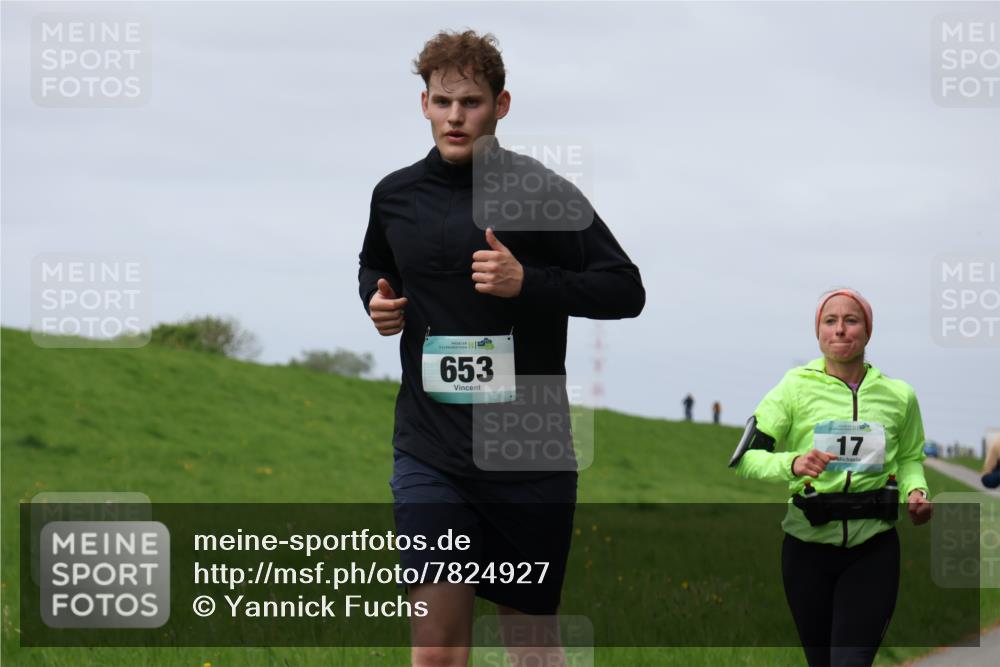 04.05.2025 - 8. Wedeler Halbmarathon Yannick Fuchs http://msf.ph/oto/7824927 04.05.2025 11:54:07 Laufen 56, 653, 17 meine-sportfotos.de